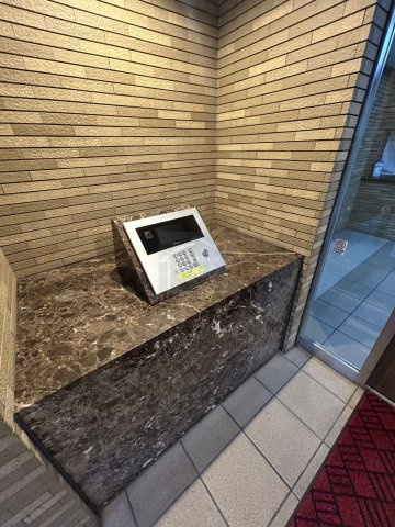メゾンエクレーレ新宿西戸山のセキュリティ