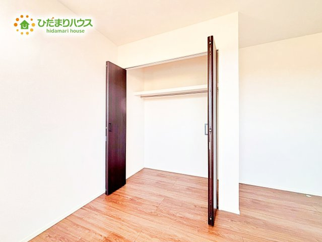【収納】 | 神栖市深芝南1丁目　新築戸建　6号棟 | クローゼットタイプの収納は荷物がどこにあるかすぐに見つかります！