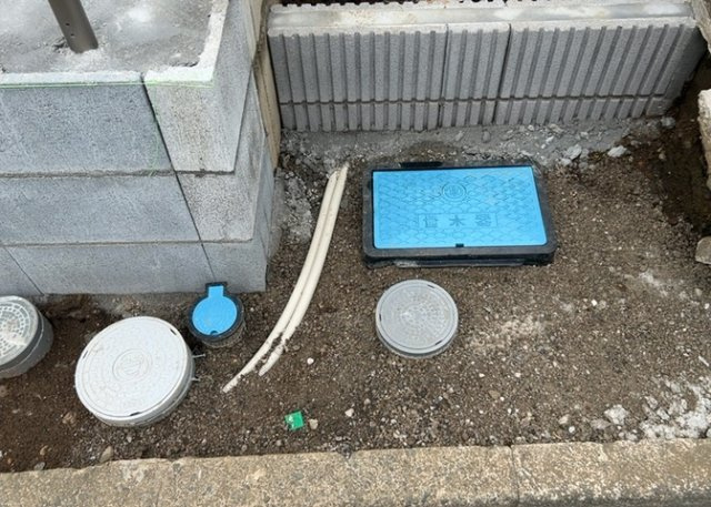 【設備】 | 都市ガスや公営水道、公共下水といったインフラ設備がしっかり整っています。日々の生活を支える各種設備が揃っており、新生活を快適かつスムーズにスタートしていただける住環境がしっかりと用意されています。