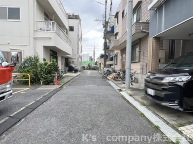 藤沢市鵠沼海岸1丁目　中古戸建の前面道路含む現地写真|前面道路の様子です◇
