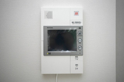 【セキュリティ】 | ベイサイドパークOSAKAサウスレジデンシス | モニター付きインターホンです