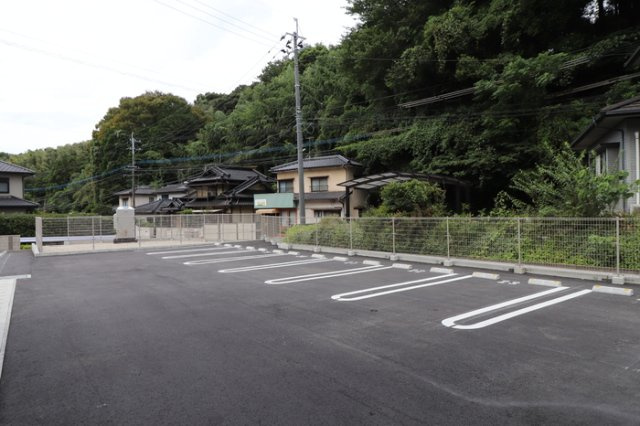 ヴァン・ベール五里木の駐車場