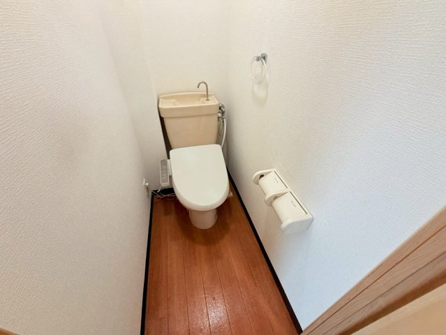 フェルザ西宮（旧ネオハイツ西宮）のトイレ