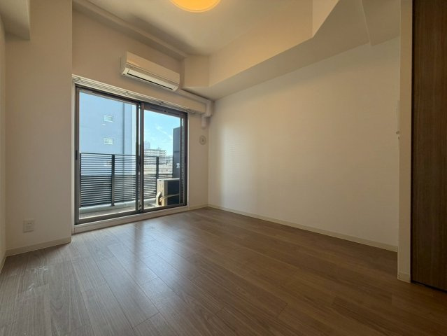 プレサンスOSAKA DOMECITYビーツの洋室