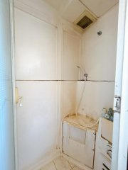 茨城町奥谷　中古戸建の設備|【リフォーム中・6/5撮影】シャワールームは撤去いたします。