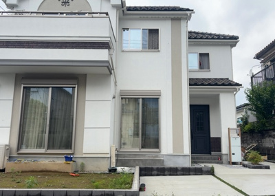 【外観】 | ガルボシティー八王子市絹ヶ丘２丁目５期 | 土地購入を検討されている場合、境界杭がない状態で購入してしまうと境界確定測量をする必要があり、費用がかかります。購入の前に、売主、隣土地所有者立ち合いのもと境界を確定し境界杭を設置するのがベストです。