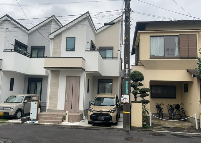 【外観】 | ガルボシティー相模原市南区若松３丁目６期　№２ | 物件の詳細については、現地を見てわかること以外に、役所や法務局などで調べないとわからないことがあります。そのため、現地に行く場合は、もしこの物件を買ったらどのような生活ができるかをイメージしましょう。