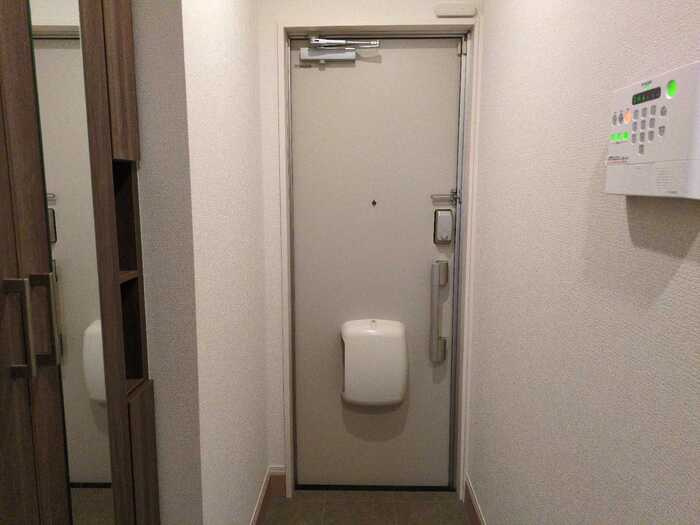 メルヴェーユ相生の玄関