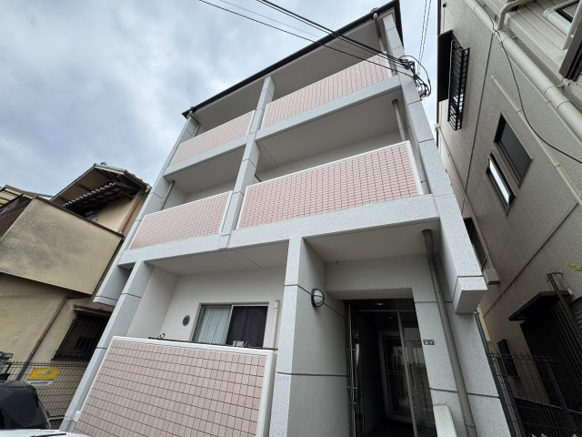 エミールHIROの外観