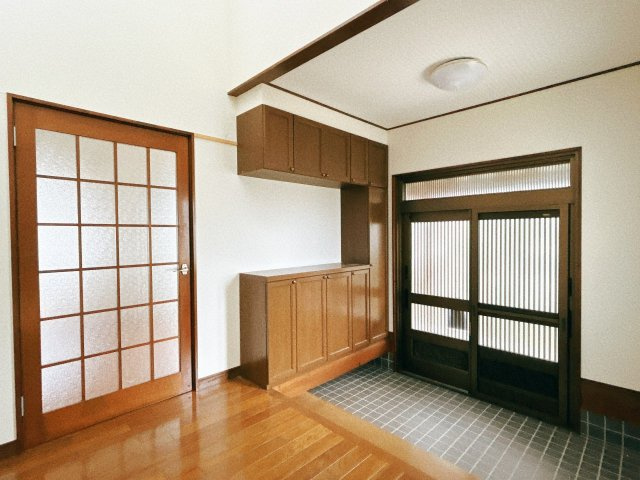 中古戸建　郡山市富久山町福原字沼下　明健小・明健中の玄関