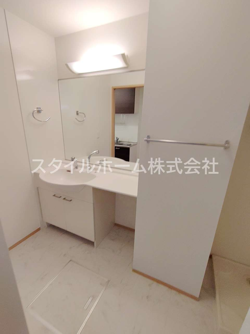 ルーチェ　みよしの洗面所|別部屋写真です。