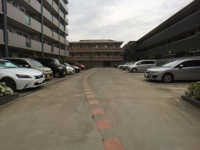 【駐車場】 | アンクレージュ | 駐車場