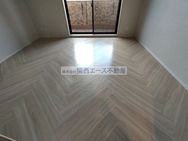  | PHOENIX Clove Tomoi
