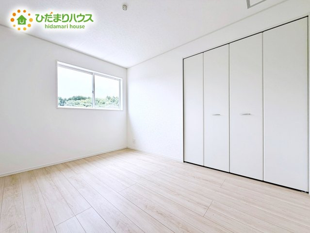 【洋室】 | 東海村村松第4　新築戸建　 | 『自分の部屋がほしいー！』と言われるのはいつだろう？マイホームなら余裕の部屋数！子供部屋はもちろん、収納場所も多いですよ(^^)/