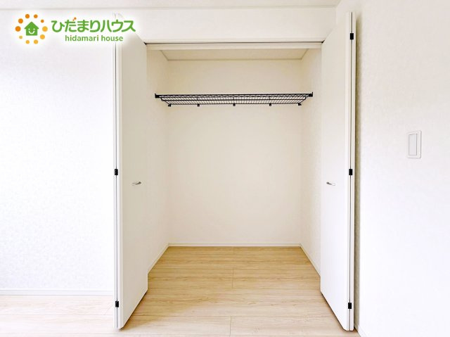 【収納】 | 東海村村松第4　新築戸建　 | 室内には収納スペースもあり、衣類や小物類をたっぷり収納可能。お部屋をより広くお使いいただけます。