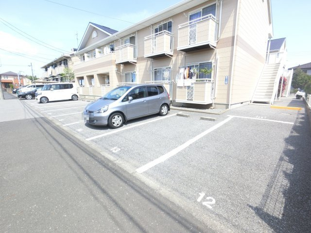 【駐車場】