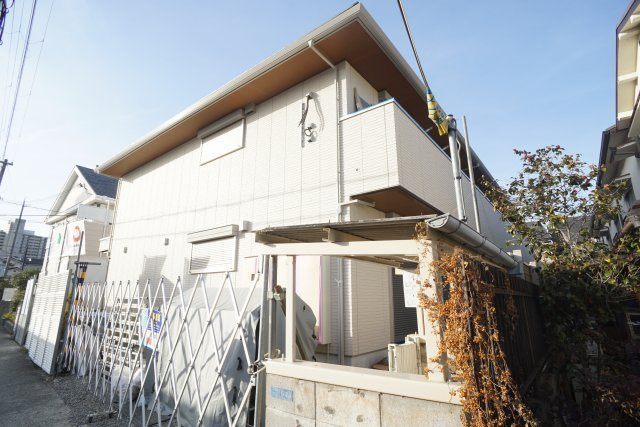 リベルテ逆瀬川の外観