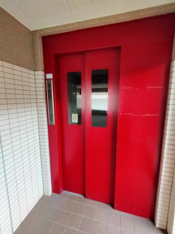  | メゾンドくれえる