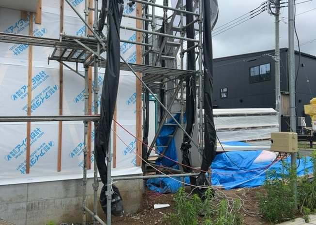【展望】 | 眺望を気にして物件を探す場合、前面に建物が建っていないか現地で確認しましょう！前面に建物があると景色はもちろん、日当たりや風通しにも影響が出てきます。住んだ時のことを想像しながら現地見学をしましょう。