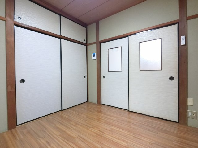 【洋室】 | 第一パレス　B棟