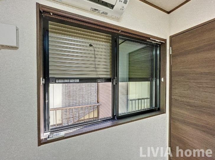 大田区蒲田２丁目のアパートのバルコニー