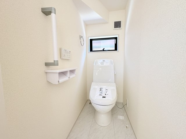 【トイレ】 | 深谷市見晴町第1   LiveleGarden.s　新築戸建　全1棟　1号棟