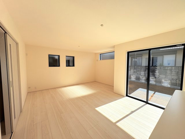 【居間・リビング】 | 深谷市見晴町第1   LiveleGarden.s　新築戸建　全1棟　1号棟