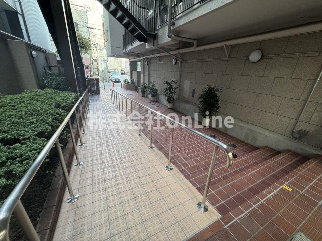 日本橋グリーンハイツのエントランス