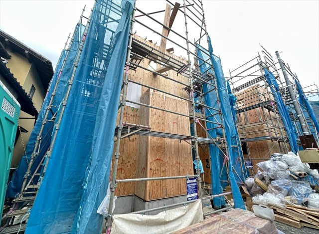 【外観】 | 富士見市水谷東1丁目　新築一戸建住宅　全4棟　(丸井志木店) | 販売現地／2026年7月6日撮影　
落ち着いた住宅街ならではの静かな環境で、ご家族がゆったりと暮らせるロケーションです。