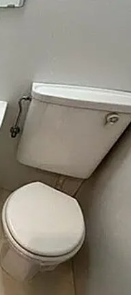 足立区鹿浜７丁目の賃貸マンションのトイレ