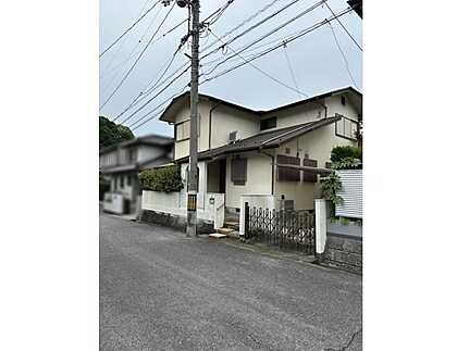 佐伯区美鈴が丘西４丁目の前面道路含む現地写真
