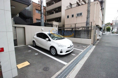 【駐車場】 | ランドセントラル梅田
