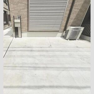 柏井町1丁目戸建の駐車場