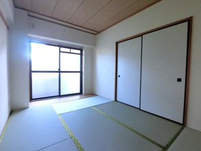 【寝室】