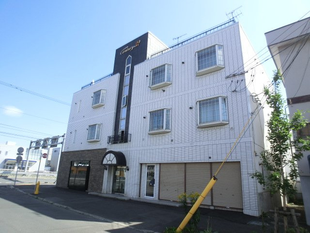 センチュリー３２
