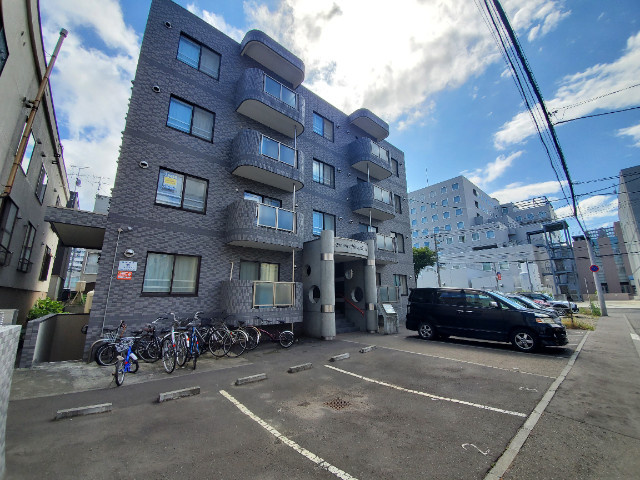 プレミエール平岸２６