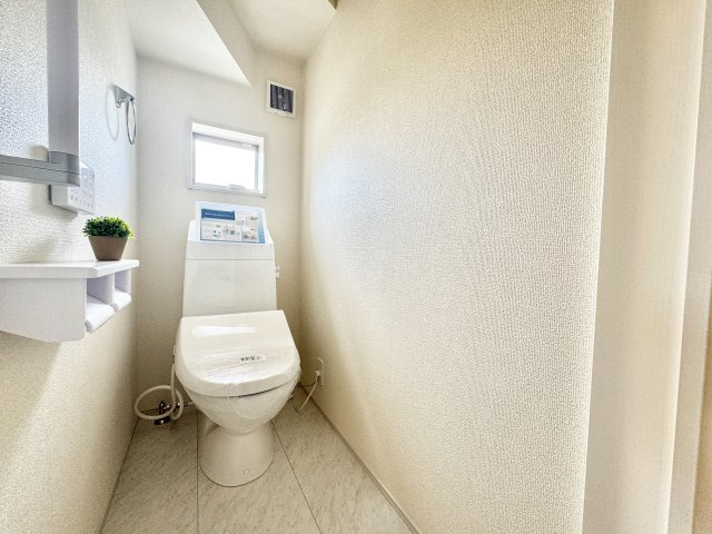 船橋市上山町2丁目【船橋法典第30・4期】のトイレ|建築施工例