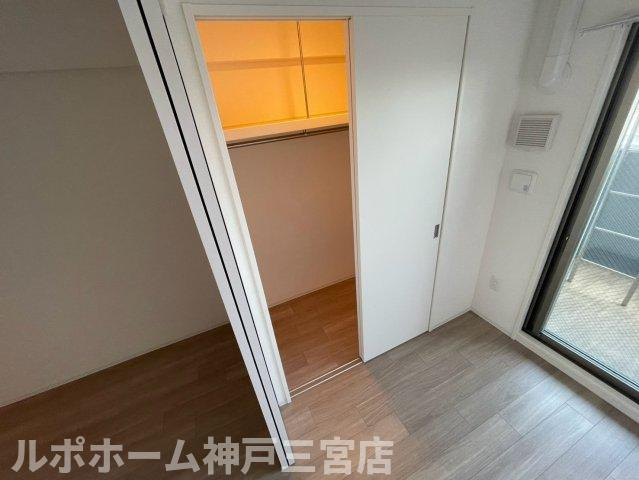 セレニテ神戸元町プリエの収納