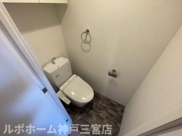 セレニテ神戸元町プリエのトイレ