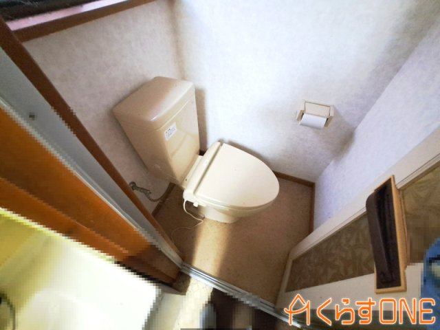 【トイレ】 | 倉庫としても利用できる店舗付中古住宅／姫路市相野