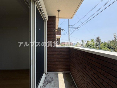 【バルコニー】 | ストレリチア・レギネ
