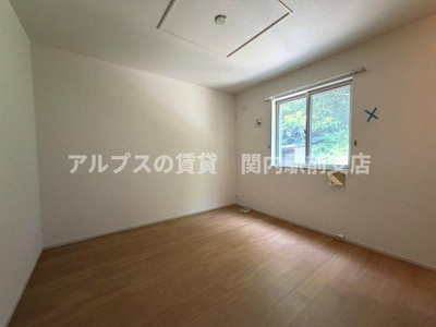 【居間・リビング】 | ストレリチア・レギネ