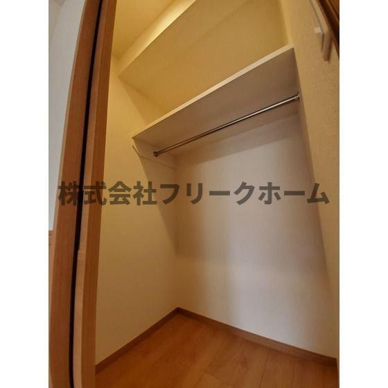 三鷹市井の頭４丁目の賃貸マンションの収納