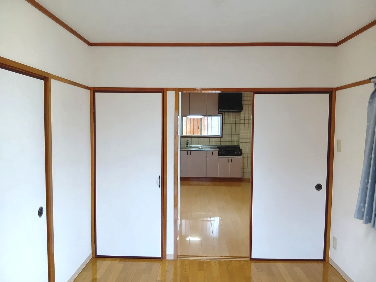 中山ハイツの洋室|コンパクトで使いやすい洋室です