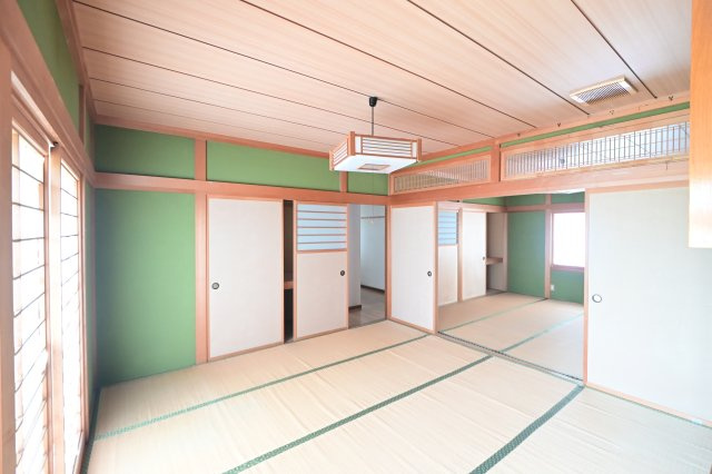 【和室】 | 平川市高木原田・6LDK中古住宅・シッター車庫付き | 一階和室8帖