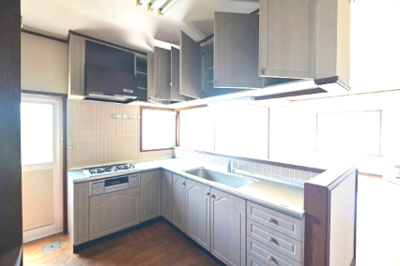 【キッチン】 | 平川市高木原田・6LDK中古住宅・シッター車庫付き | お料理しやすいキッチンです