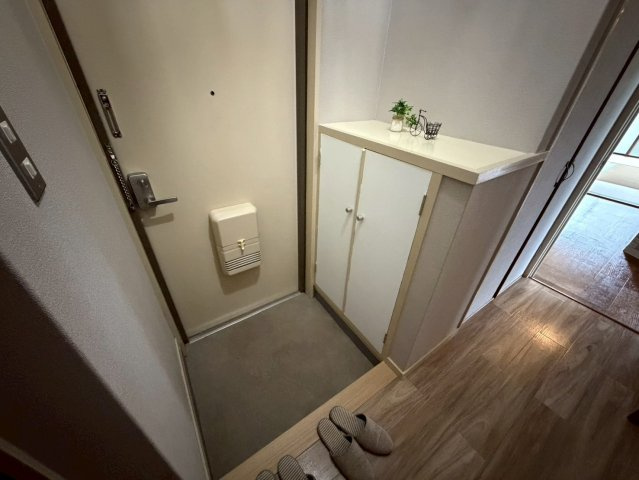 【玄関】 | エスポワール園田