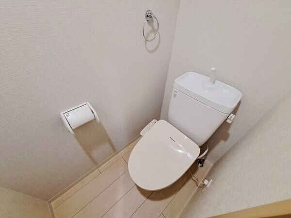 エルザセンティア筒井のトイレ