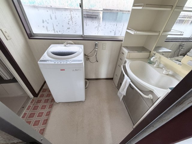 丹波市市島町酒梨の中古一戸建の脱衣所