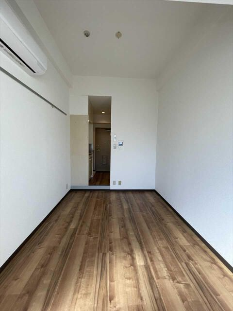 横浜市西区中央２丁目の賃貸マンションの寝室